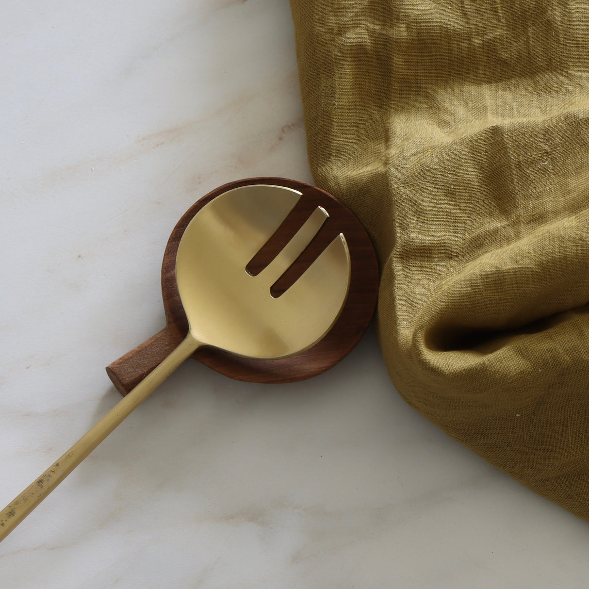 Teak Wooden Paddle Plate - Serving Dish Tray with Handle - Holistic Habitat 