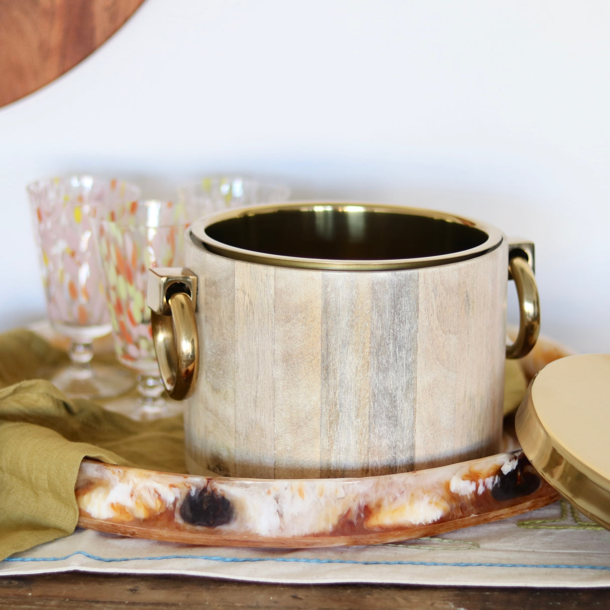 Heirloom White-washed Wooden & Brass Finish Ice Bucket - Holistic Habitat 