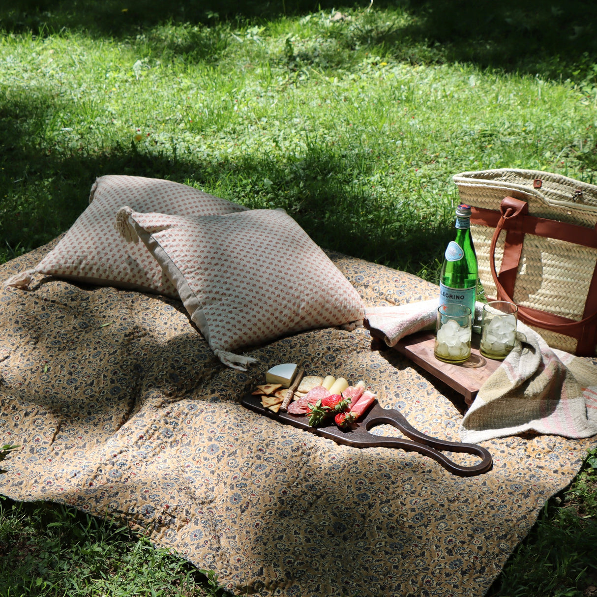 Dark Acacia Wood Charcuterie Board with Infinity Handle - Holistic Habitat 