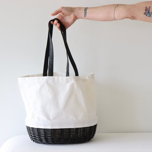 Coronado Canvas and Willow Basket Tote | Black & White - Holistic Habitat 