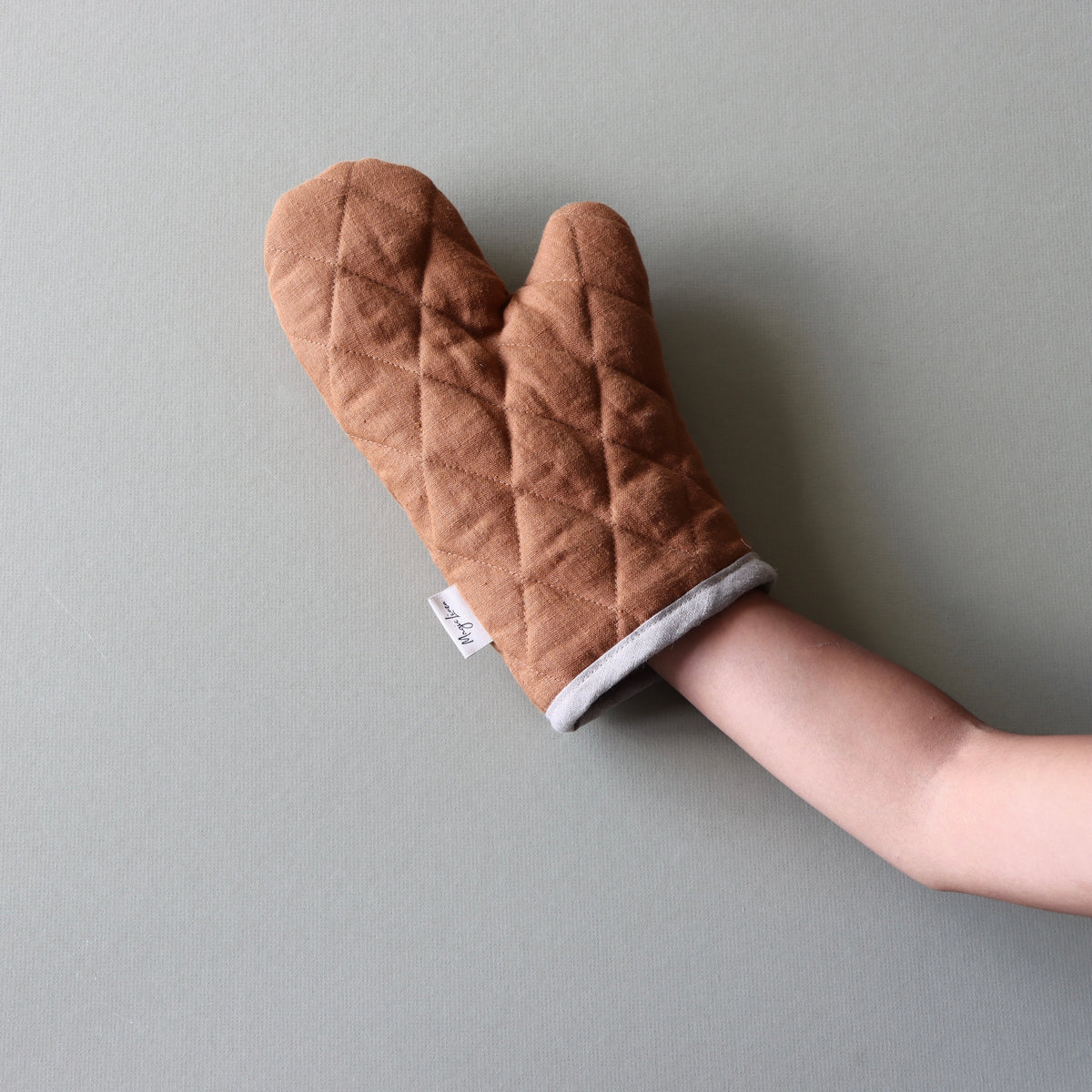 Whip-it! Oven Mitts