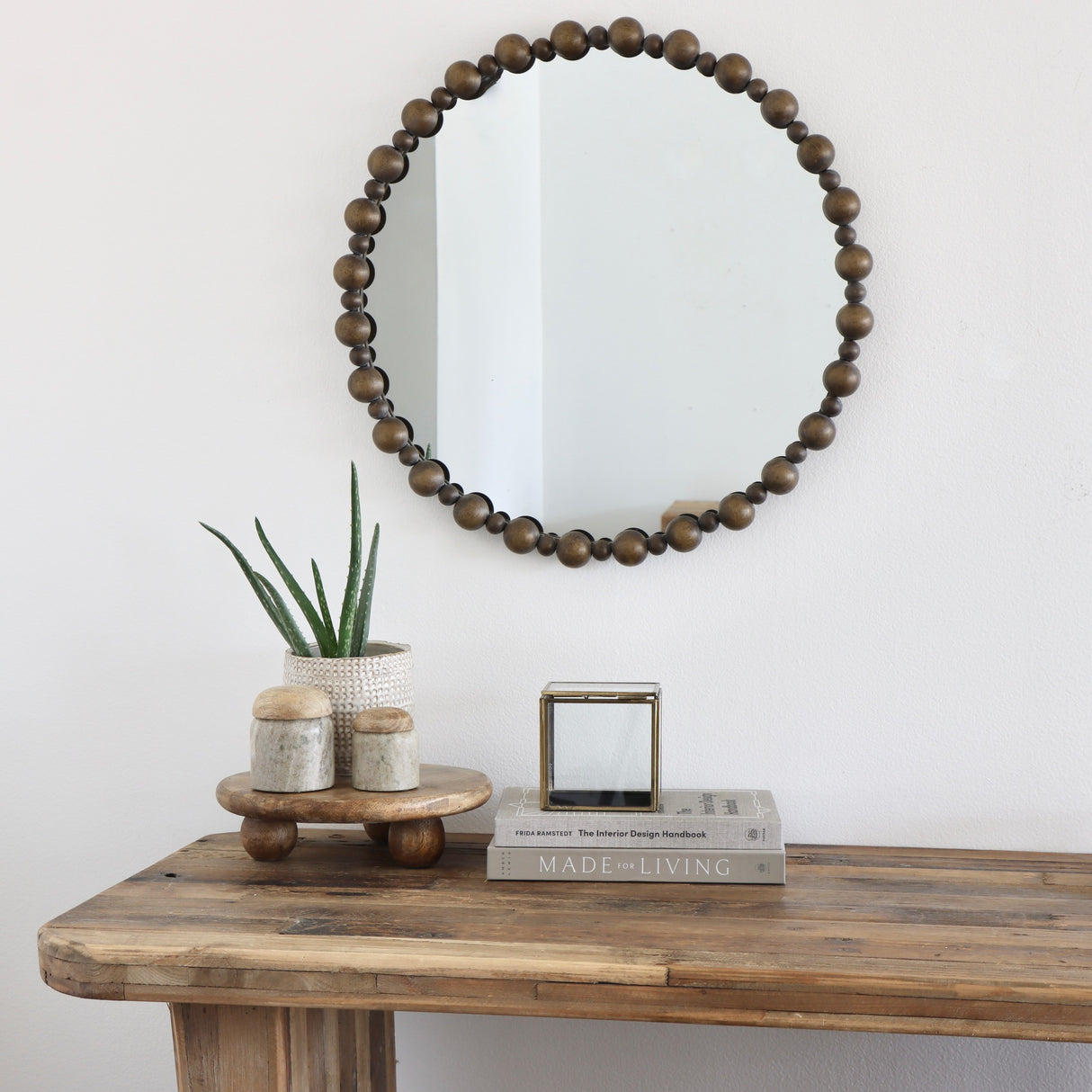 Round Mango Wood Pedestal with Ball Feet - Holistic Habitat 