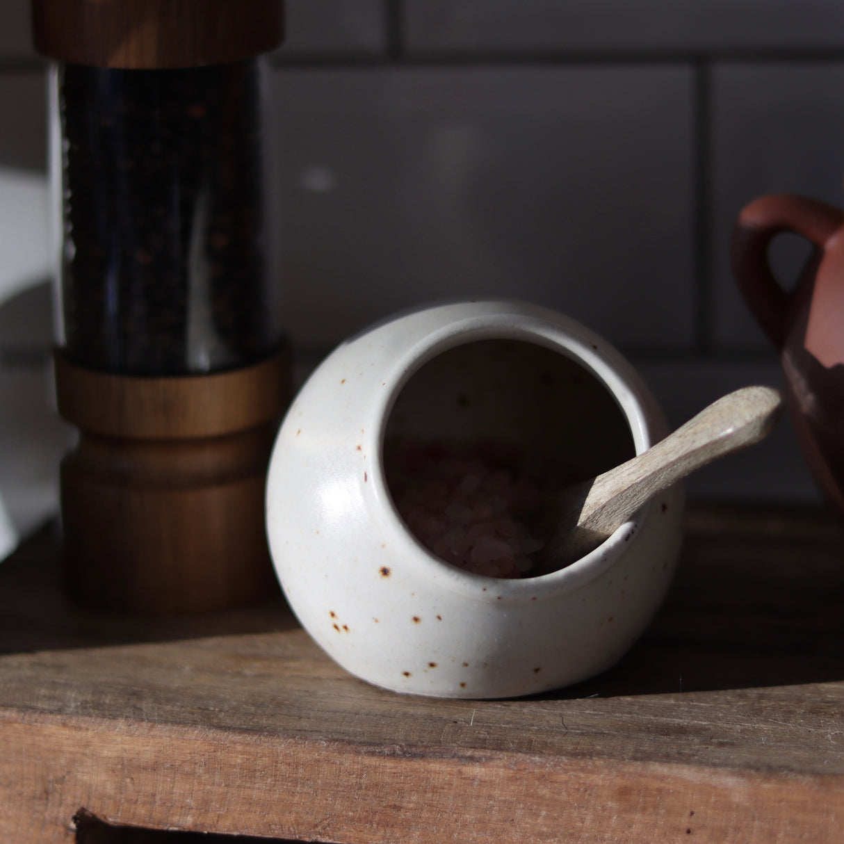 Coco Creme Salt Cellar with Mango Wood Spoon - Holistic Habitat 