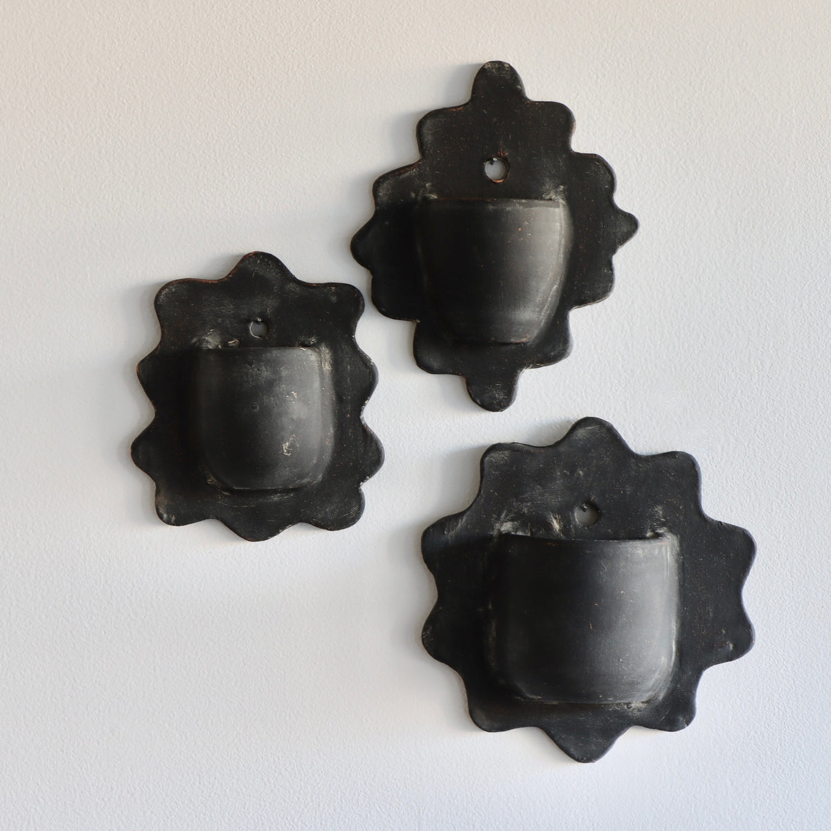 Carbon Black Wavy Terracotta Wall Pockets - Set of 3 - Holistic Habitat 