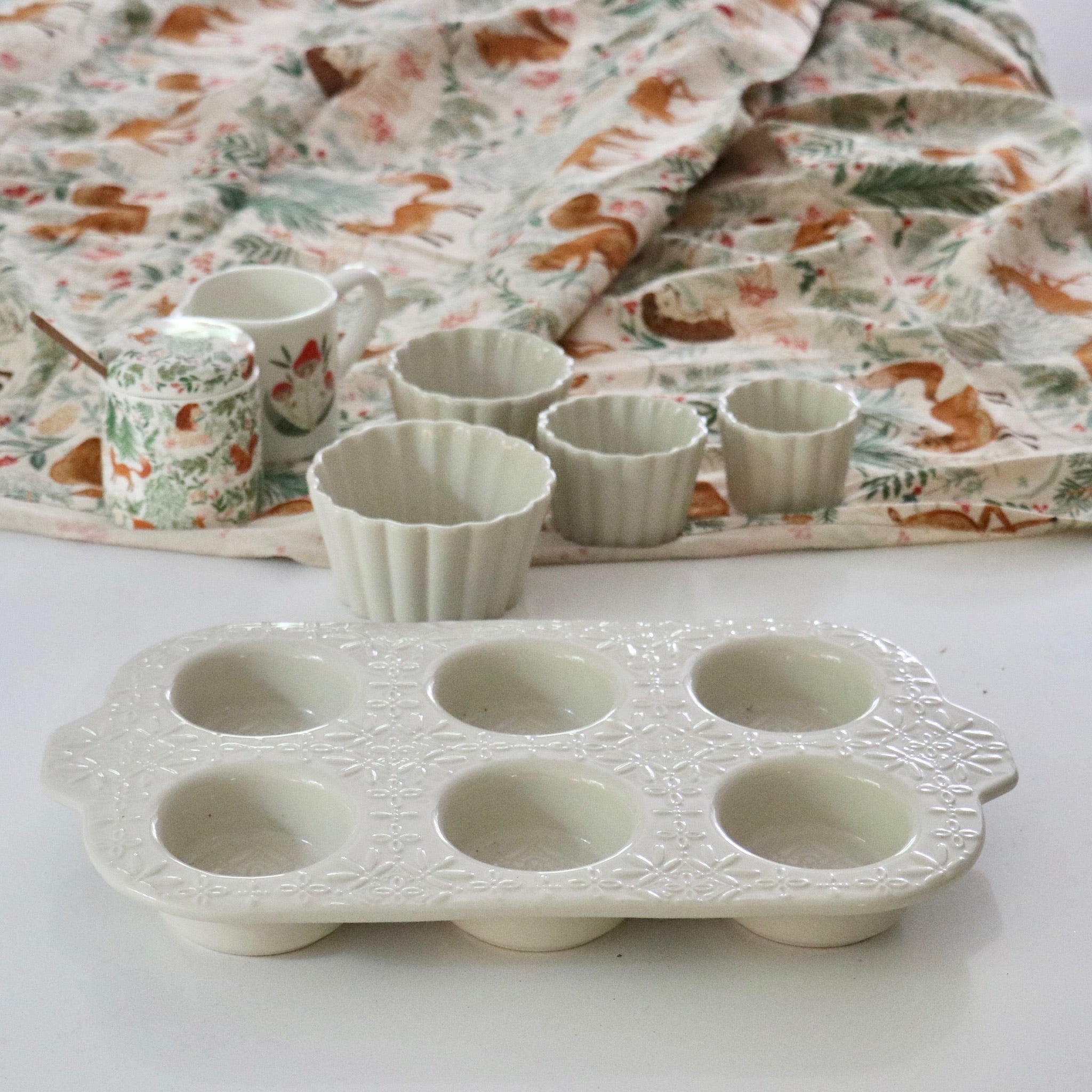 Ceramic muffin pan best sale