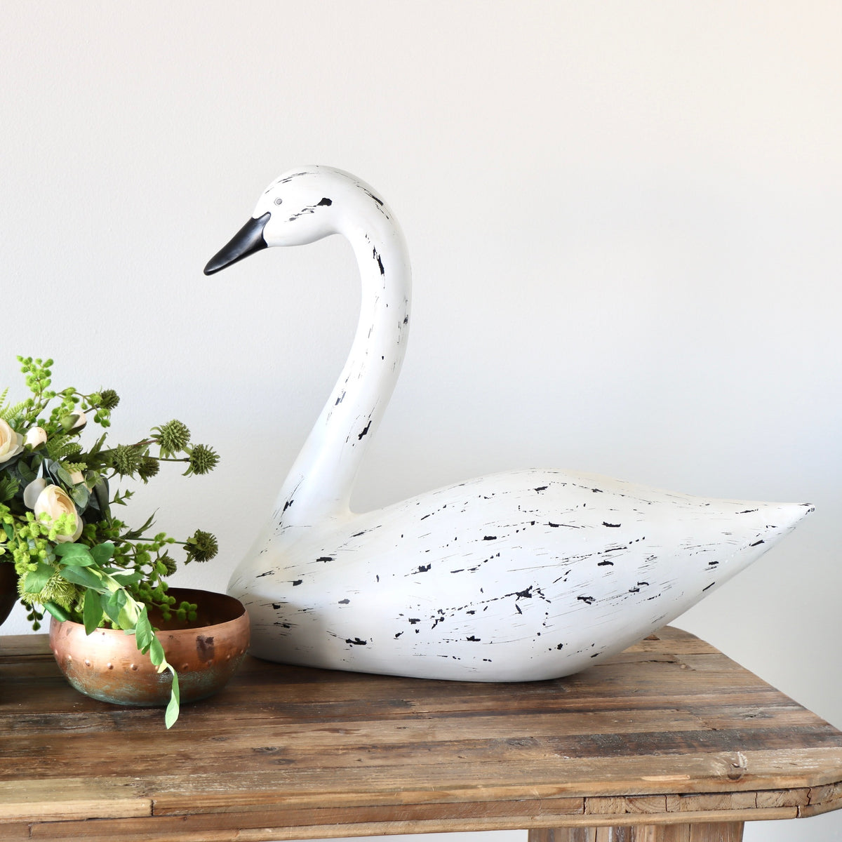 Hand Painted Swan Centerpiece - Holistic Habitat 