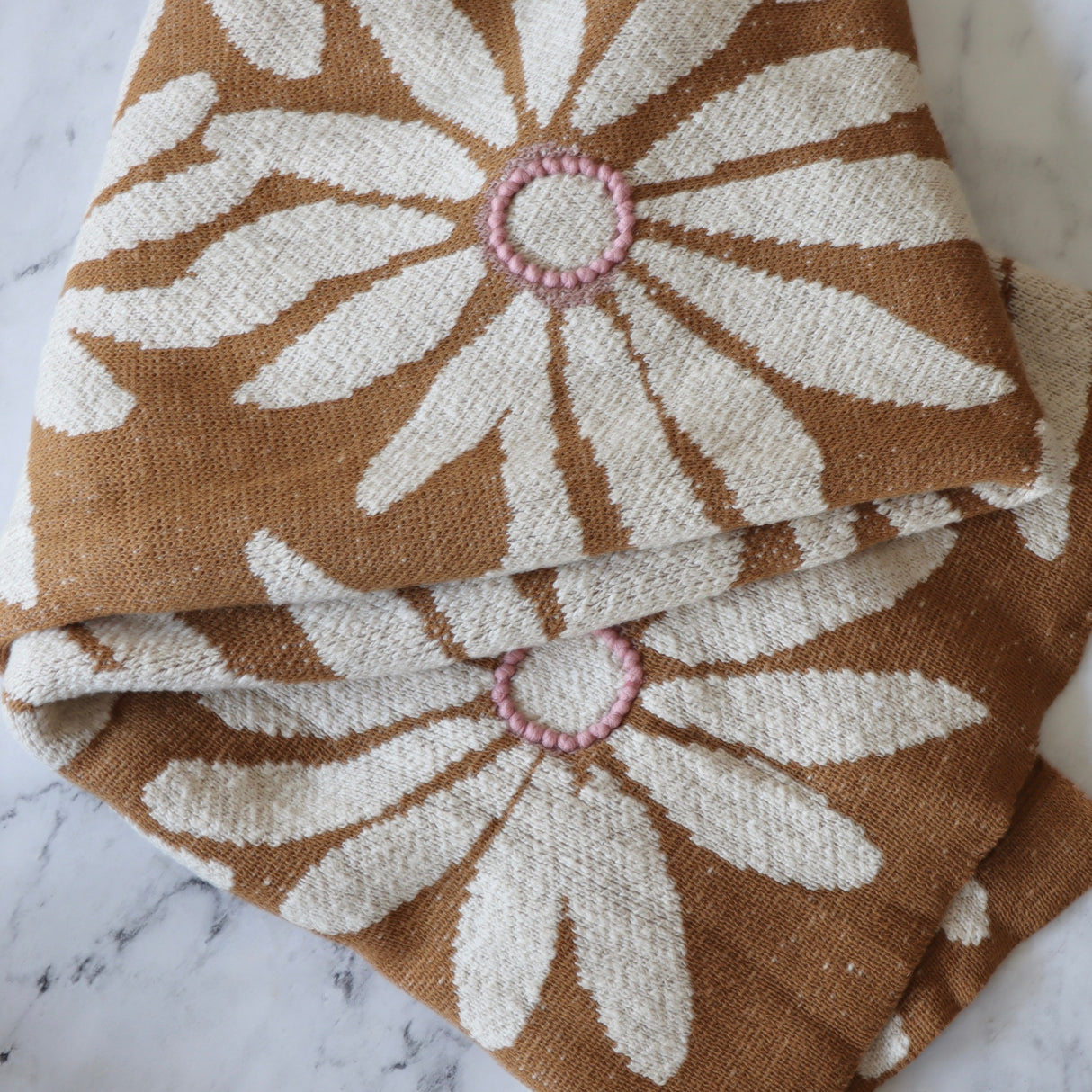 Daisy Days Cotton Knit Throw - 60x50 - Holistic Habitat 