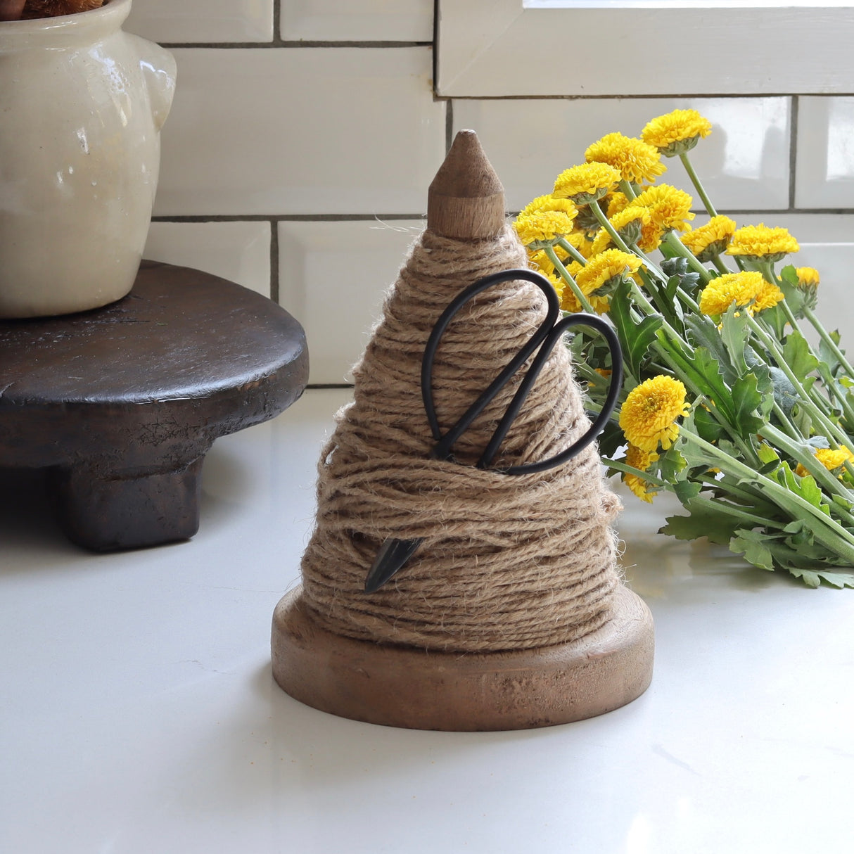 Spindle Twine Holder with Scissors - Holistic Habitat 