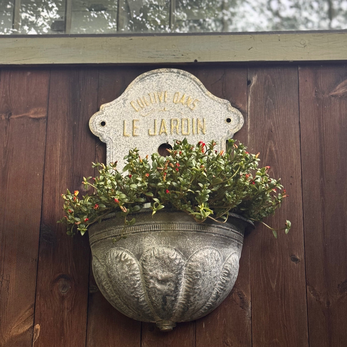 Le Jardin Metal Wall Planter