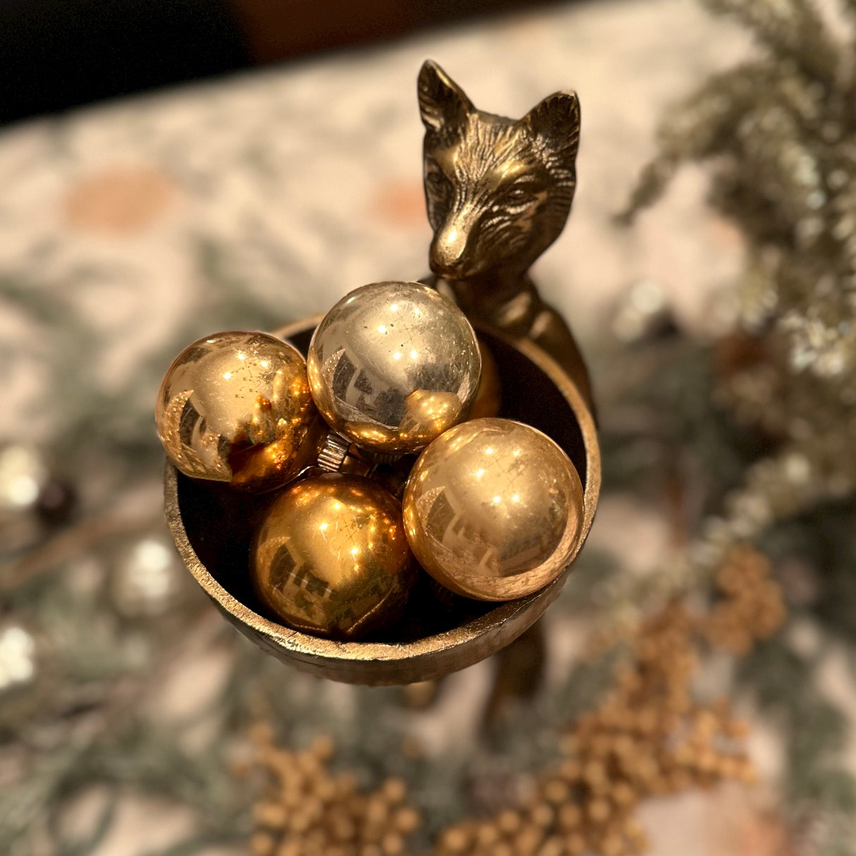 Eloise Gold Fox Dish Stand - Holistic Habitat 