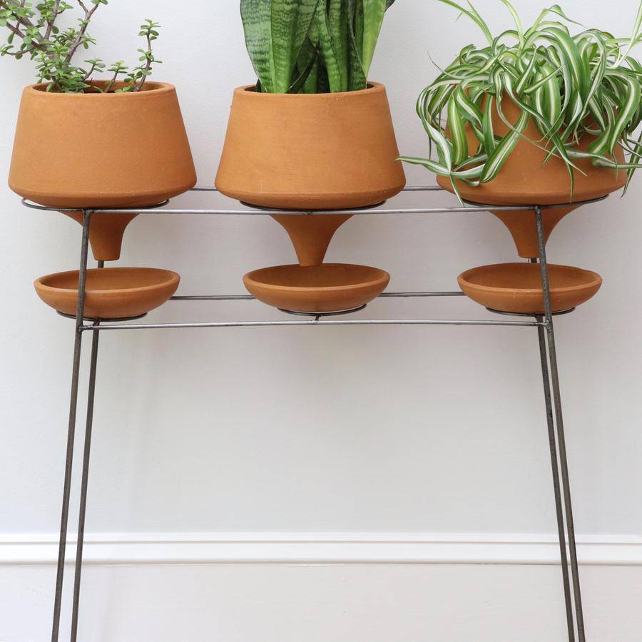 Set of 3 Natural Clay Funnel Pots on Wire Console - Holistic Habitat 