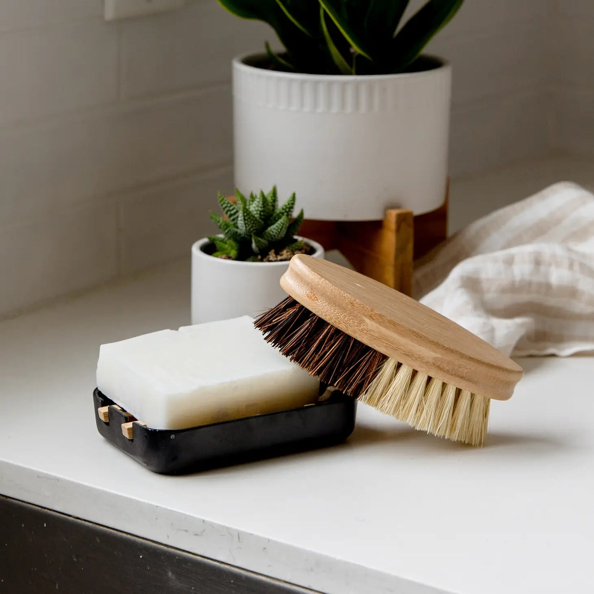 Oval Eco Cleaning Brush—Bamboo, Sisal & Coconut - Holistic Habitat 