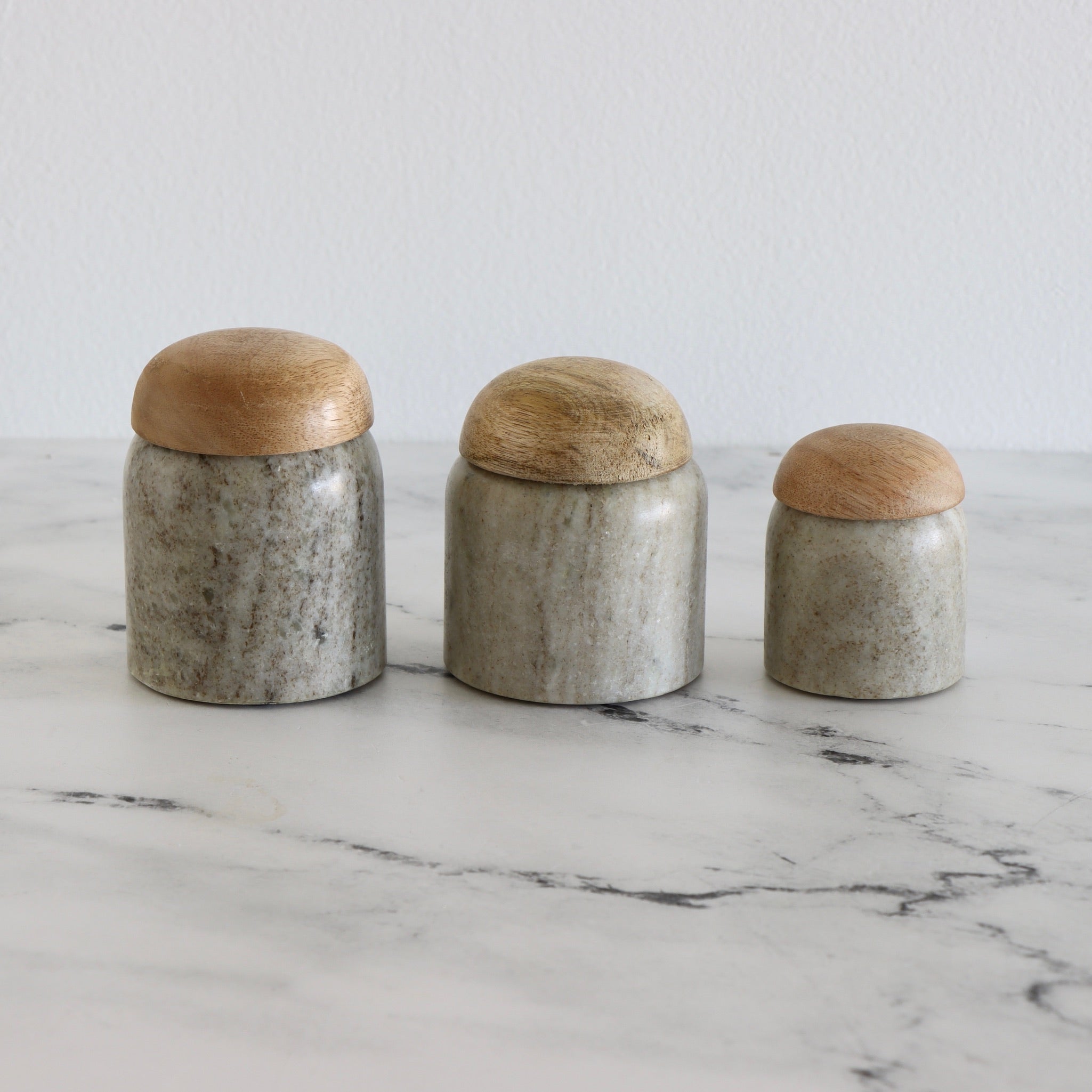 Marble and Wood Pepper Shaker + Reviews