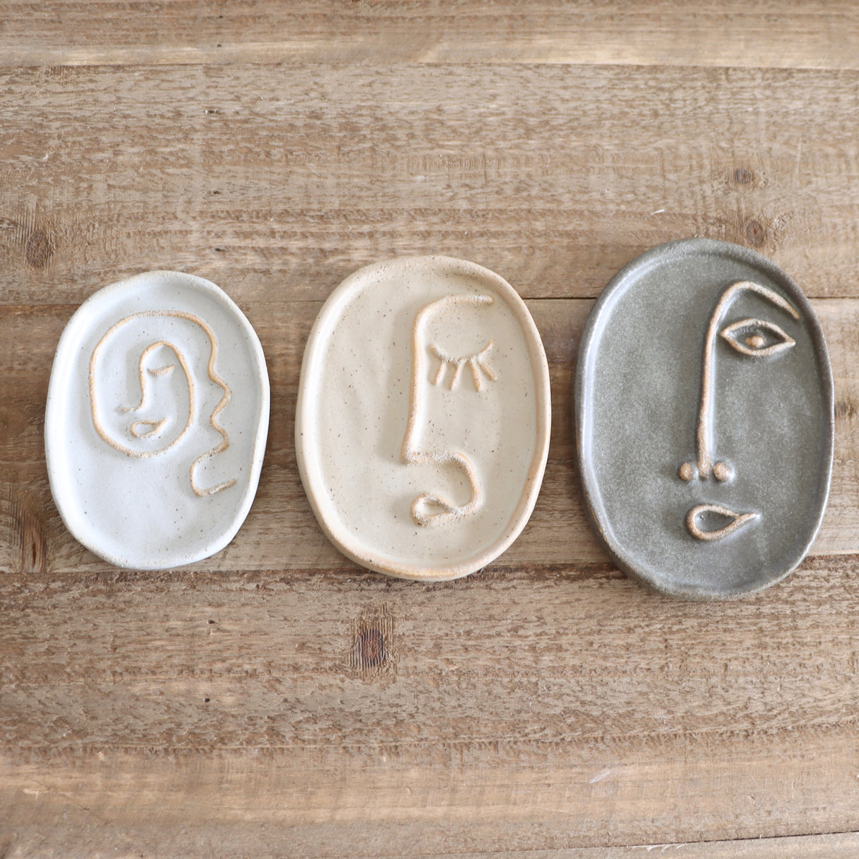 Ceramic Abstract Face Trays - Set of 3 - Holistic Habitat 