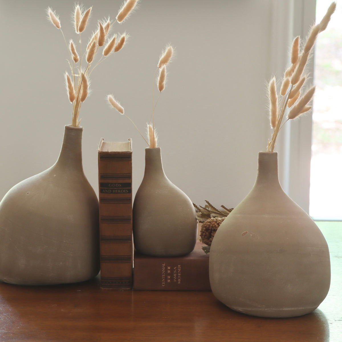 Pinnacle Sands Clay Bud Vases - Set of 3 - Holistic Habitat 