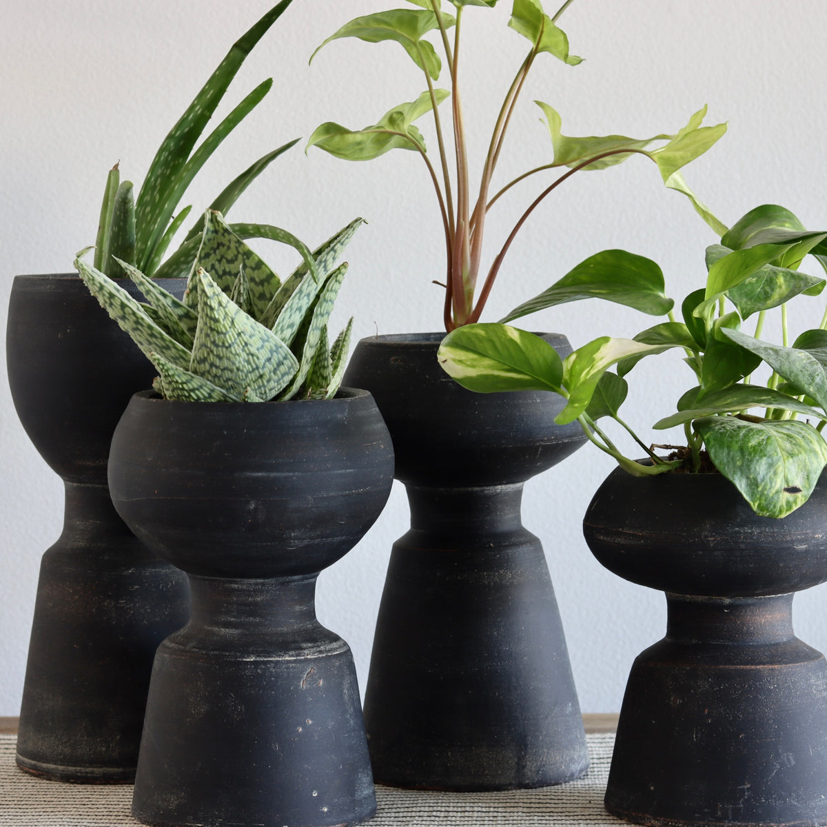 Reese Charcoal Terracotta Planters - Set of 4 - Holistic Habitat 