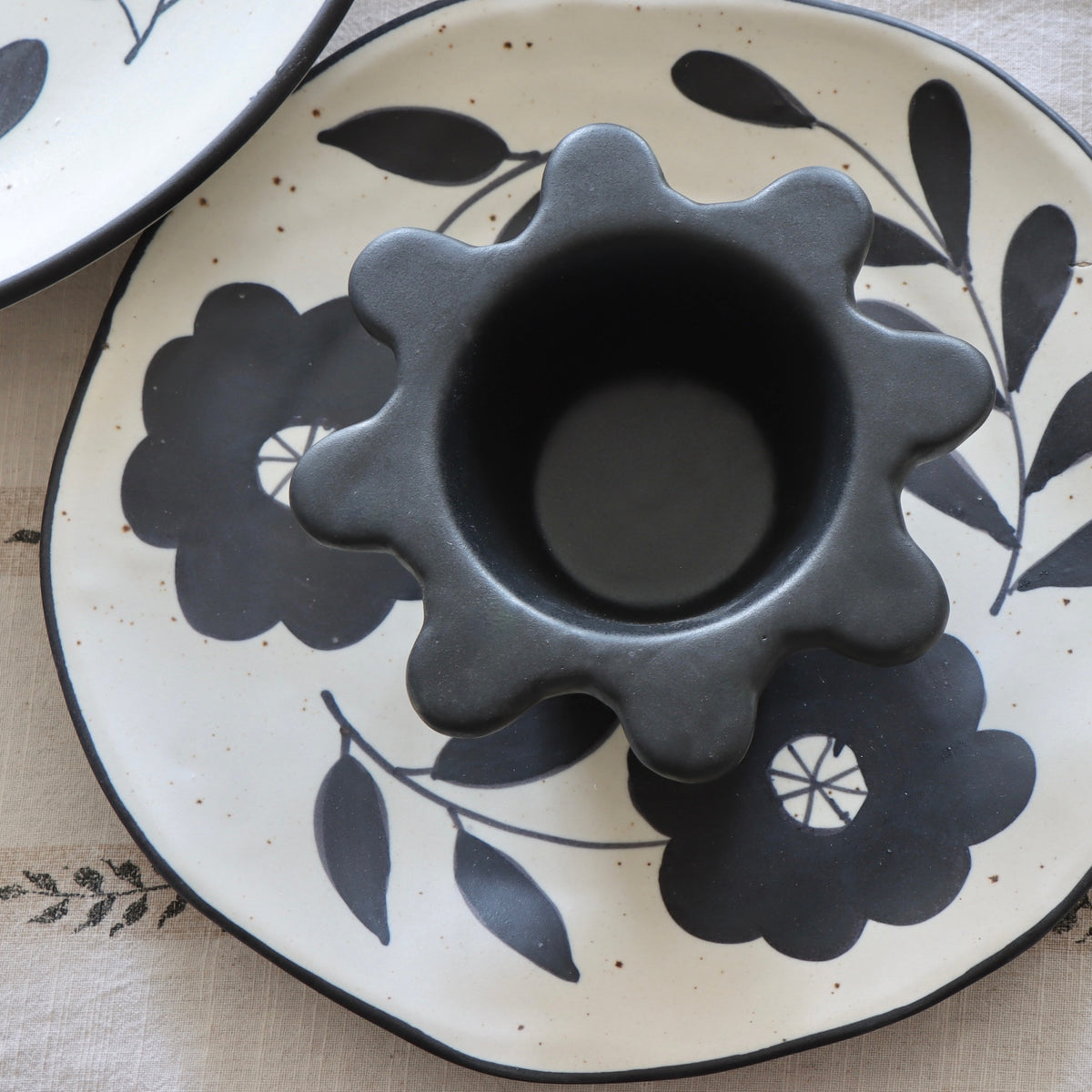Flower Matte Black Abstract Stoneware Bowl - Holistic Habitat 