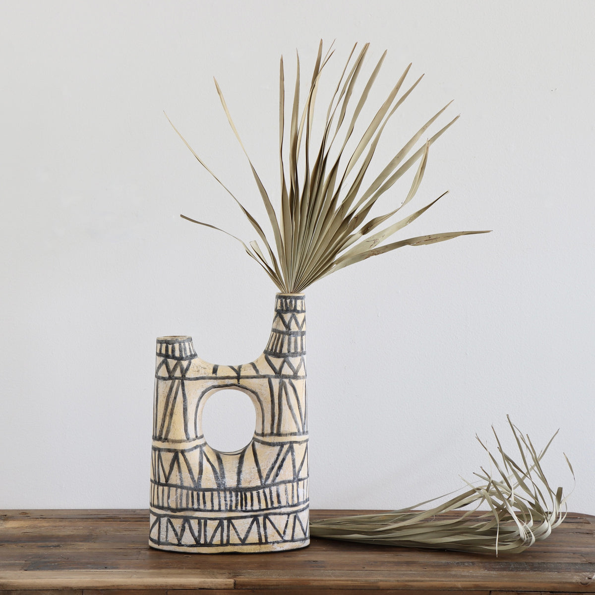Indigo Lines Chimney Vase - Holistic Habitat 