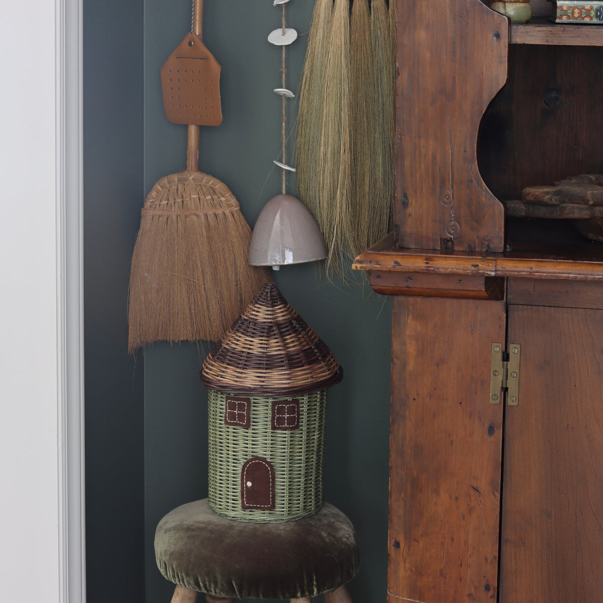 Cozy Cottage Hand Woven Basket with Lid - Holistic Habitat 