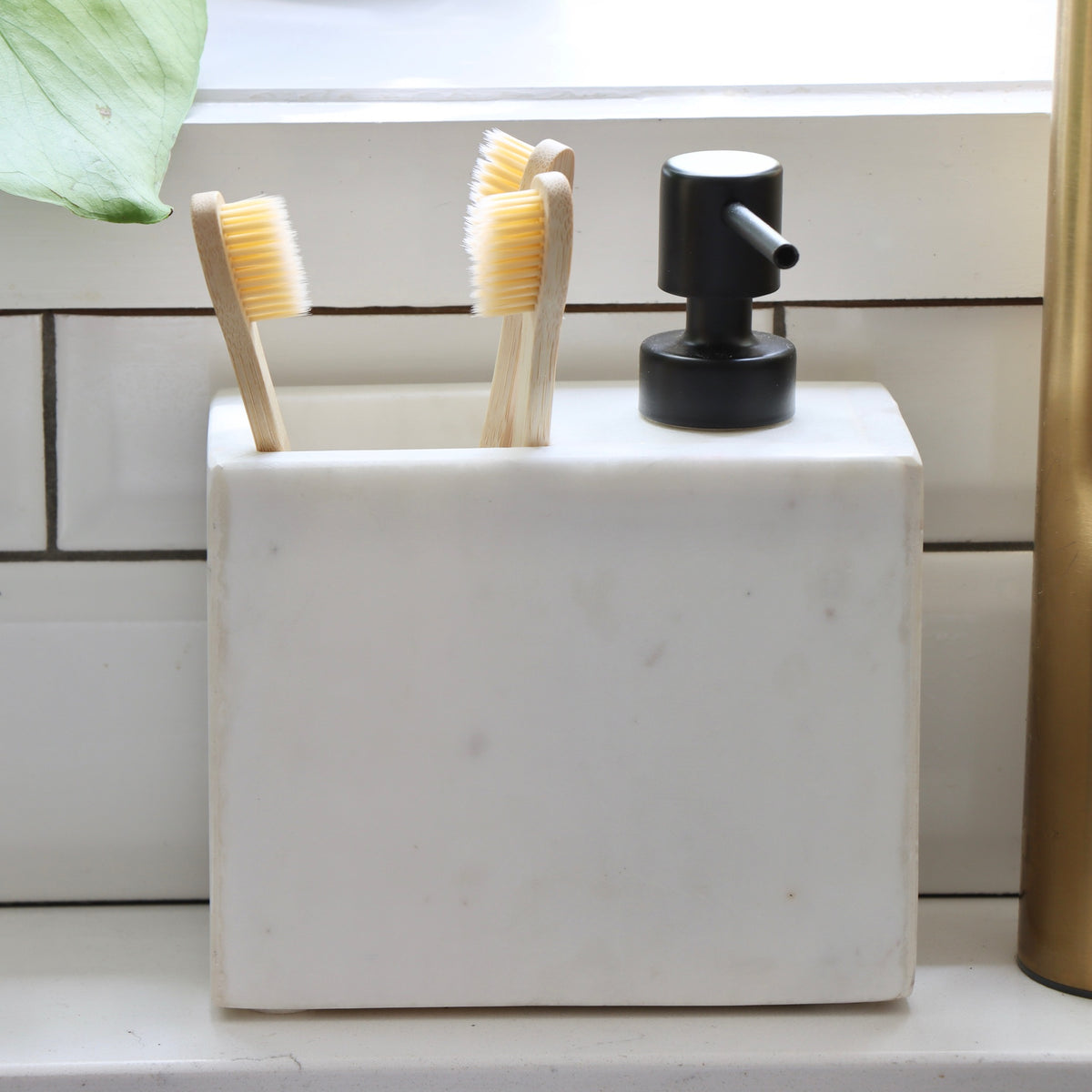 So Extra - Marble Soap Dispenser with Compartment - Holistic Habitat 