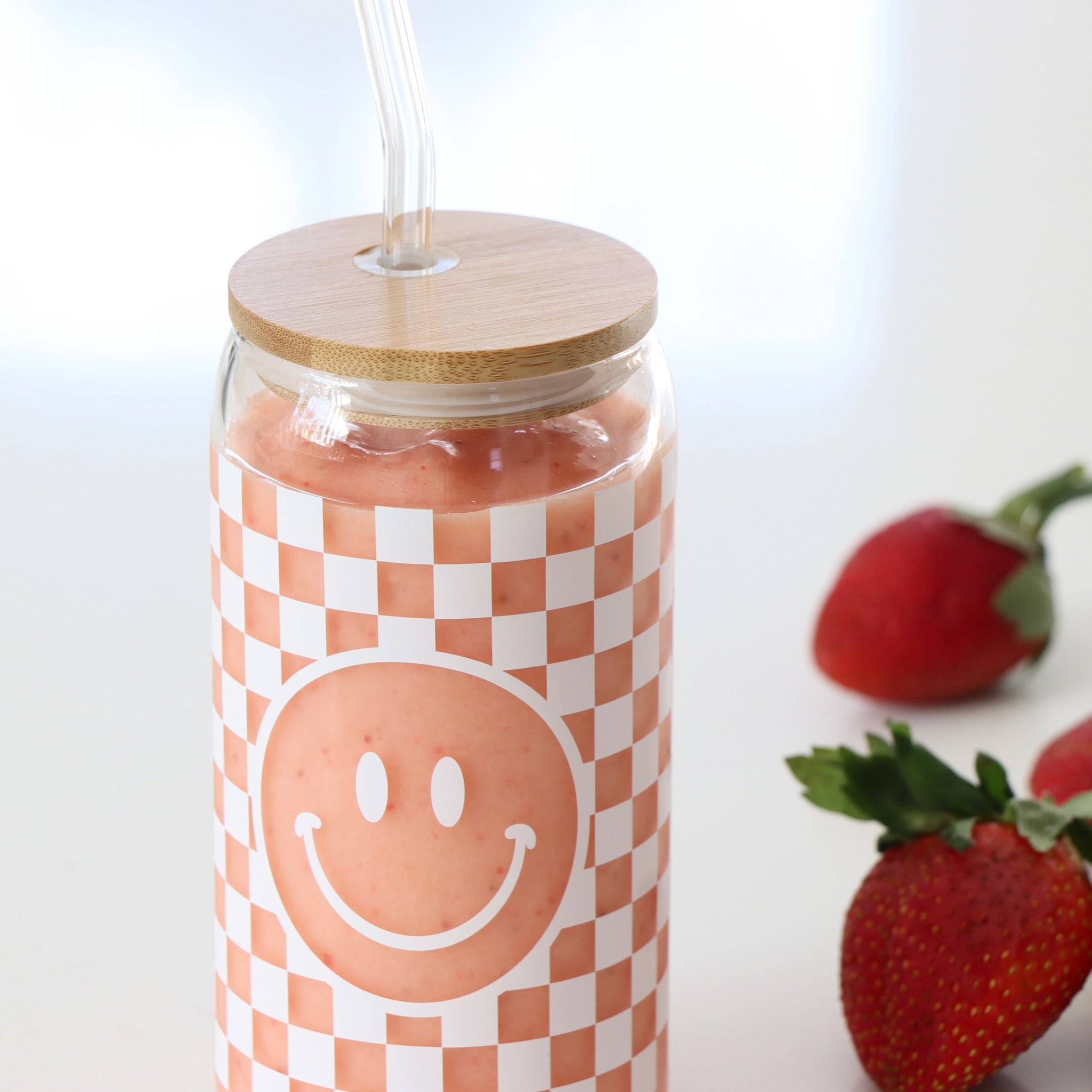 White Smiley Can Glass Cup With Bamboo Lid + Metal Straw | Carlie Rae Beauty